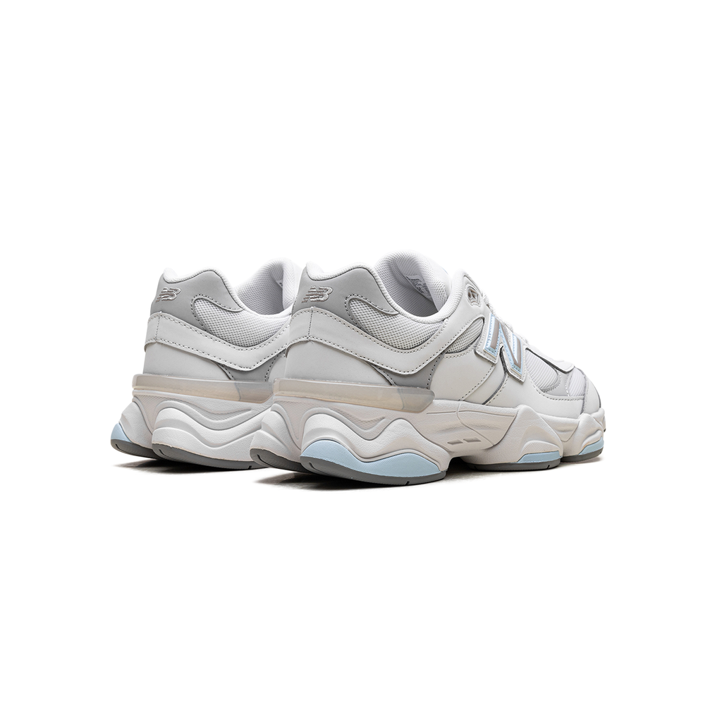 9060 GS "Reflection Quarry Blue"