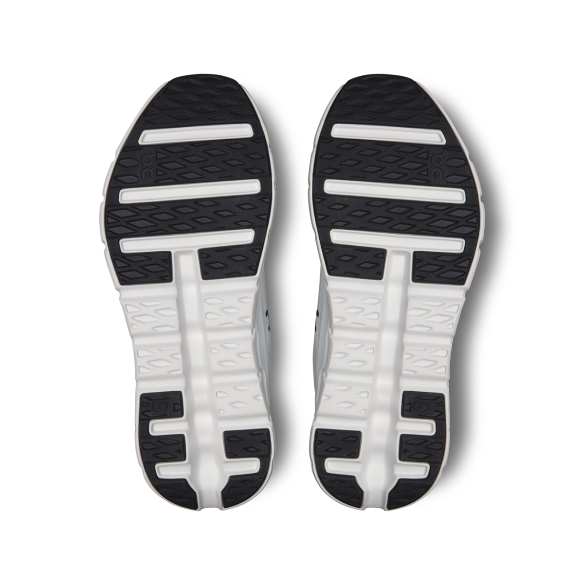 Cloudtilt Black | Ivory