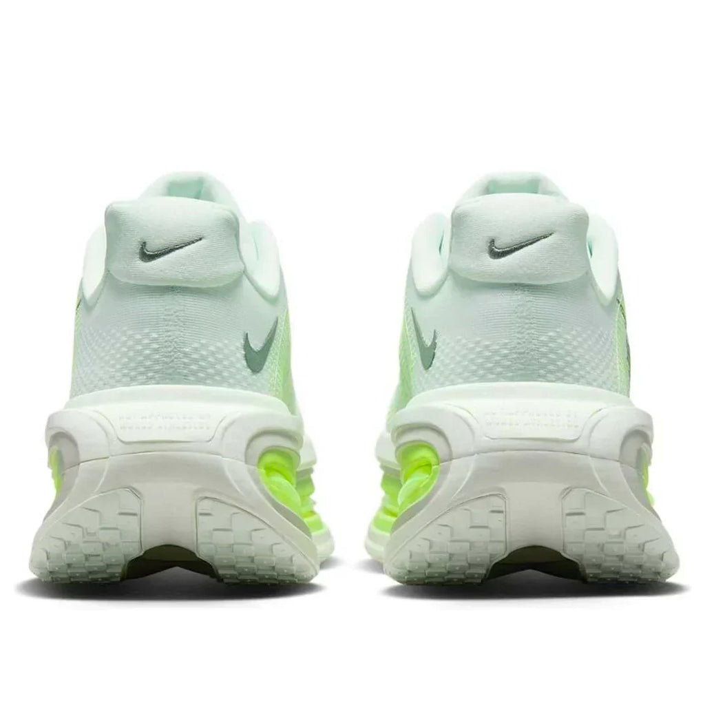 Vomero Premium "Barely Volt"
